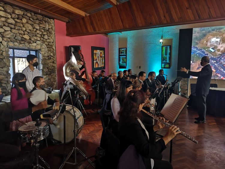 Con clarines y timbales fue presentado el Cartel del Carnaval Taurino de América 2022