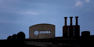 Venezolanos ligados a la corrupción en PDVSA tenían millones de dólares en Credit Suisse