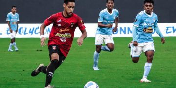 Manuel Sulbaran abrió el camino de la goleada del Caracas FC sobre Sporting Cristal