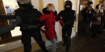 Más de 1.800 detenidos en Rusia en protestas contra la guerra, según la ONU