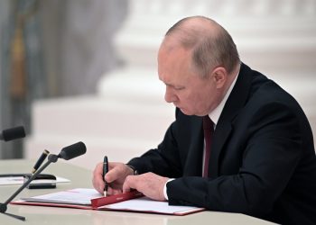 Acuerdo entre los países de la UE para congelar los activos a Putin y Lavrov