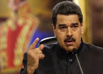 Una veintena de economistas piden a Maduro publicar el presupuesto nacional