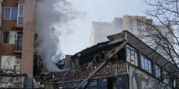 Zelenski asegura que Ucrania ha hecho «descarrilar» el plan de ataque ruso