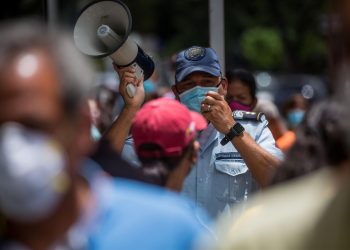 Venezuela suma 1.030 casos nuevos de covid-19