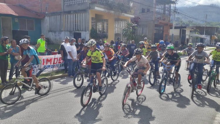 El Clásico Apertura Temporada 2022 del Ciclismo Menor "Día de La Juventud" se dio en Pampanito