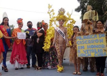 Desfile de carrozas y comparsas devolvieron la alegría a rostros del gentilicio carvajalense