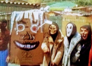 La Puerta y sus carnavales de agua, hollín y “muñecas” | Por: Oswaldo Manrique