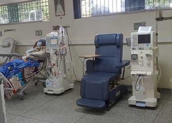 La elección de comprar medicamentos o ahorrar dinero pone en riesgo la vida de algunos pacientes 