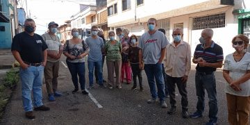 Familias en el Barrio San Carlos alertan sobre emergencia sanitaria en el sector