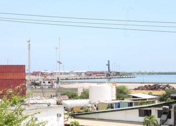 Un producto importado es 40% más barato que uno hecho en Venezuela