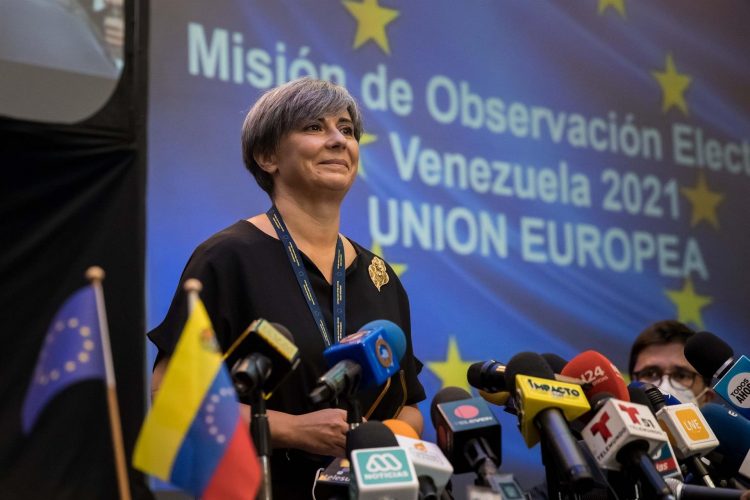 Isabel Santos de la Misión de Observación Electoral de la Unión Europea (MOE-UE)