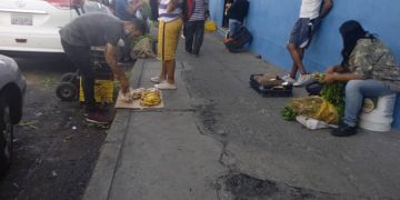 Vuelven a las calles del centro de Valera «verduleros»