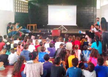 Cine Infantil llegó a Mesetas de Chimpire gracias a la Fundación del Niño de Carvajal