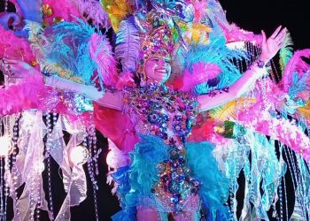 Yuleisy Albarrán reina de los Carnavales Ecoturísticos Carvajal 2022