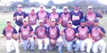 Bravos gana campeonato de la liga de softbol «Nuestra Señora del Carmen”