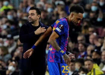 El Barcelona sin pólvora, pero con más fútbol