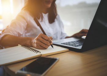 Medianálisis presenta la segunda edición de sus cursos virtuales sobre ética periodística y desinformación
