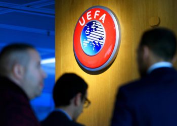 Los clubes europeos perdieron 7.000 millones de euros por la covid y subieron los salarios de los jugadores