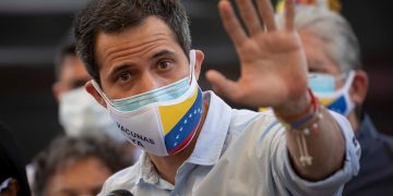 Guaidó cree que la detención de funcionarios chavistas es un «pase de factura»