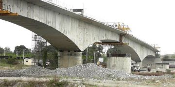 Solo restan 40 de los 500 metros de construcción del 2do Puente sobe el Río Chama en El Vigía