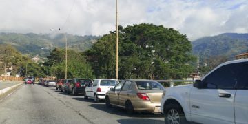 Llegó gasoil, pero falta la gasolina dejando sin transporte público a Mérida