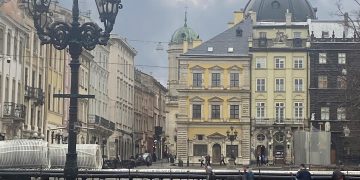 Rusia quiere partir Ucrania como Corea, según el espionaje militar ucraniano