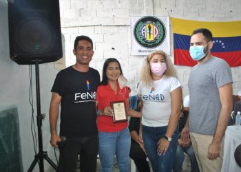 Rodolfo Paredes: Dirigentes estudiantiles de Trujillo reconocieron labor que ha cumplido Lustay Franco en AD