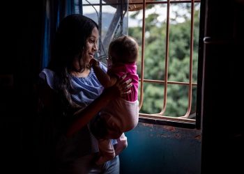 La maternidad temprana: un drama oculto con miles de casos en Latinoamérica