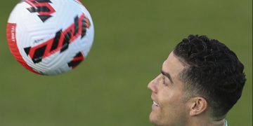 Ronaldo: «No será fácil» pero Portugal «luchará» por llegar al Mundial