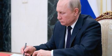 Moscú y Kiev acercan «al máximo» su postura sobre el estatus neutral de Ucrania