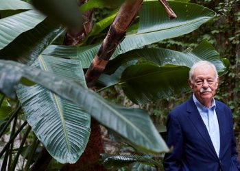 E.Mendoza: Los libros son «una plaza pública» que permite a la gente compartir