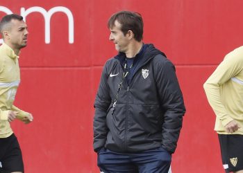 El Sevilla mide su ambición a la profunda crisis del Rayo