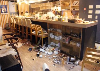 Un fuerte terremoto de magnitud 7,3 sacude Fukushima y revive los temores de 2011