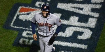 Carlos Correa, un bate que dejó su huella ante Minnesota