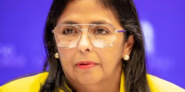 Venezuela reafirma su voluntad de seguir cooperando con Rusia