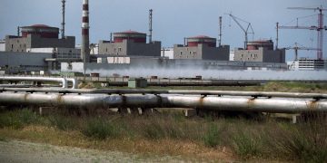 Las tropas rusas ocupan la central nuclear de Zaporiyia en Ucrania