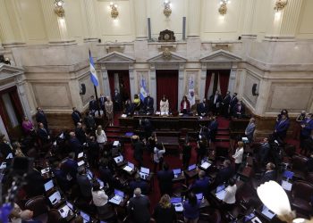 Argentina se apresta a aprobar un nuevo acuerdo con el FMI en tiempo de descuento