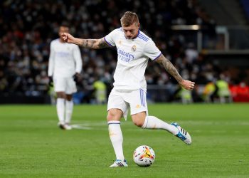 Kroos se prueba con el grupo en vísperas del PSG
