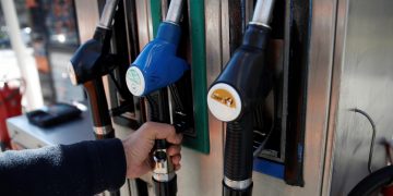 El barril de la OPEP sube un 11,8 %, hasta los 126,51 dólares