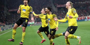 El Dortmund de Haaland, a cuatro puntos del Bayern