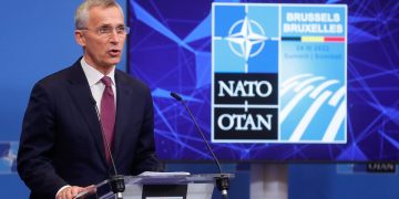 Aliados de la OTAN darán apoyo a Ucrania ante «amenazas químicas y nucleares»