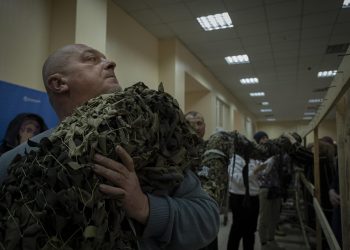 Zelenski dice que Rusia se prepara para bombardear la ciudad de Odesa