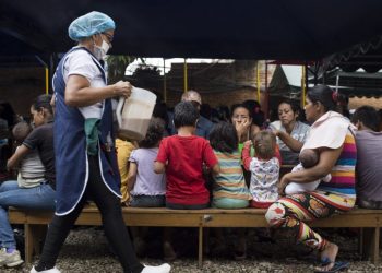 Venezolanos siguen entre la inseguridad alimentaria y la desnutrición