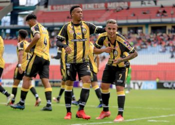 El Carrusel Aurinegro va  los tres puntos ante el Zulia