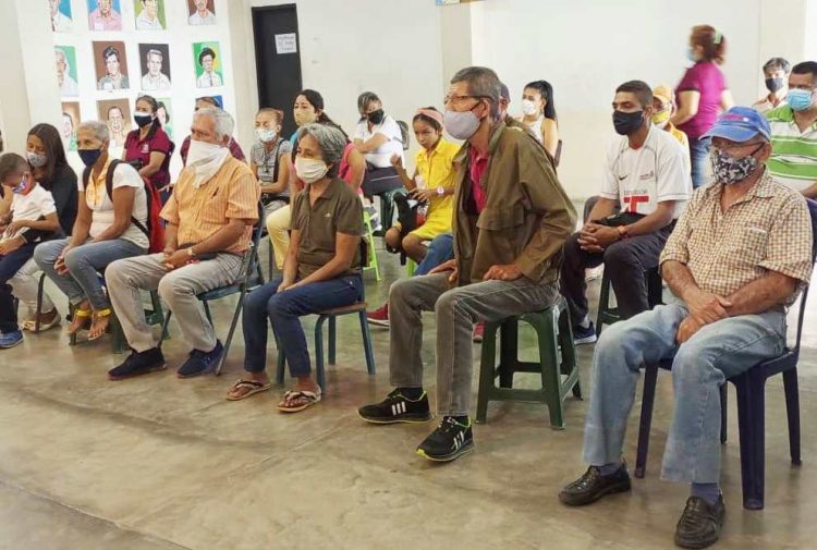Fueron noventa (90) las personas de alta vulnerabilidad beneficiadas de las cuatro parroquias de San Rafael de Carvajal.