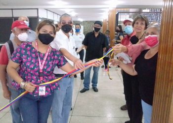 Abierta la exposición artística de Cultoras Trujillanas