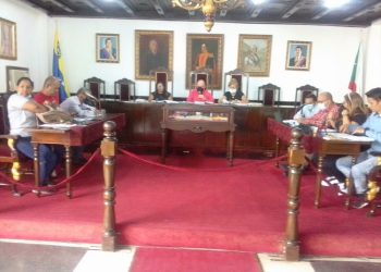 Concejo Municipal oficializa la intervención de la Contraloría del municipio Valera