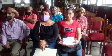 Galleros solicitaron reactivación de  las «peleas de gallos»