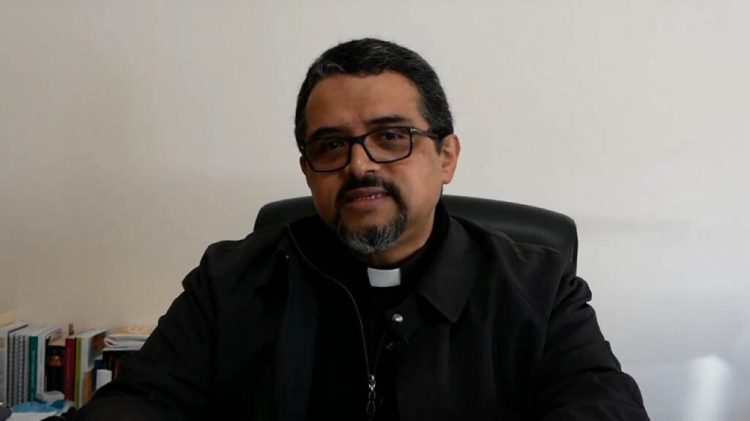 - Luego de su Consagración Episcopal, Mons. Lisandro Rivas Durán, será recibido en Boconó este 17Mar.