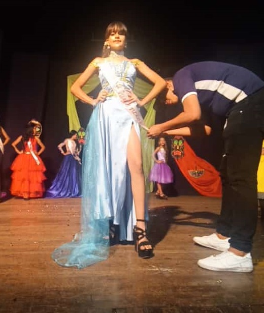 Sofía, Victoria y Anailu fueron las Reinas de la Casa de los Saberes Josefa Sulbarán